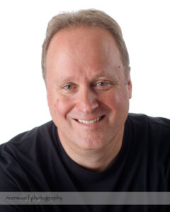 Steven Owad | Author Headshot